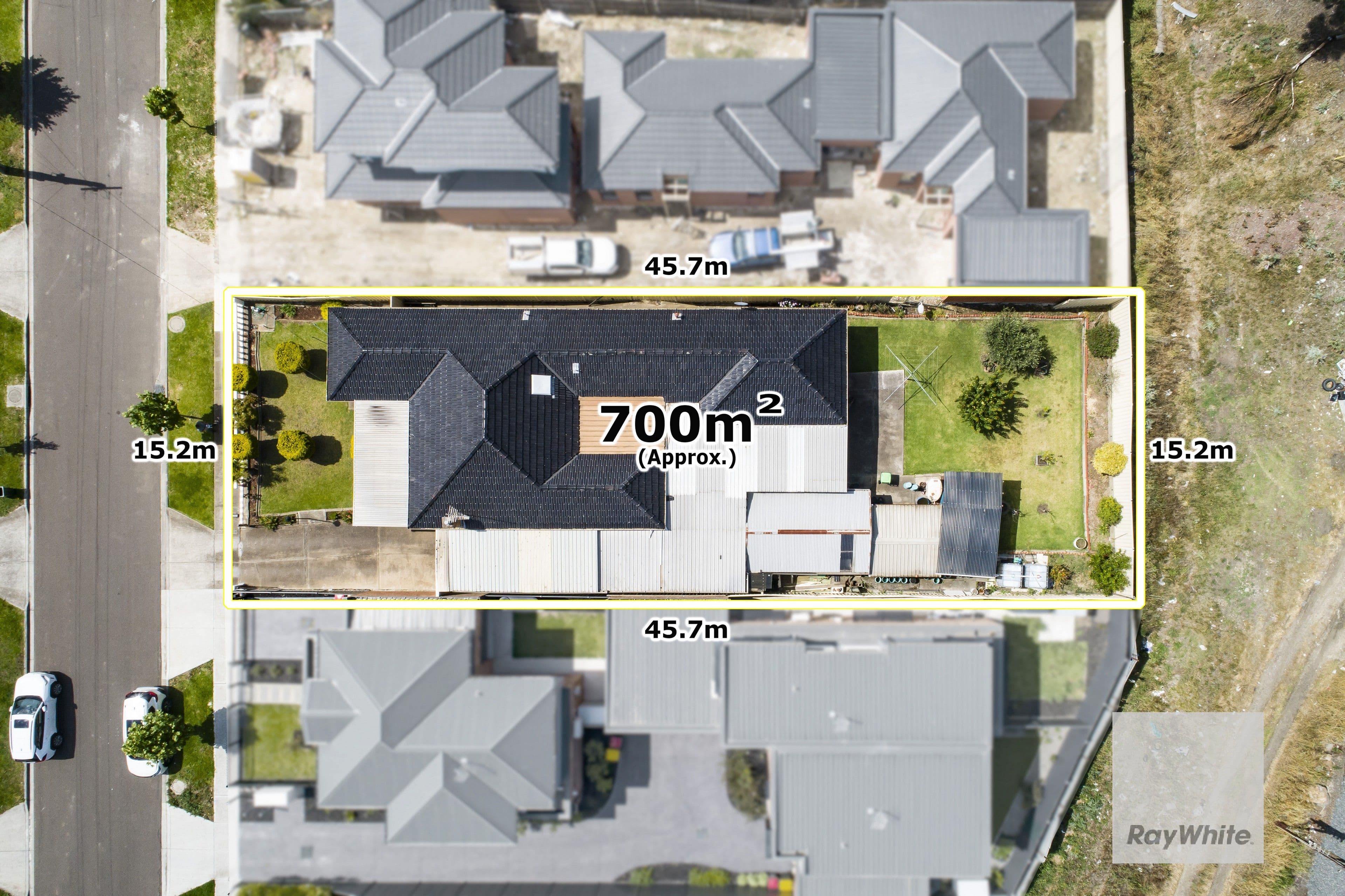 6 Mansfield Avenue, Sunshine North VIC 3020, Sunshine North - Thumbnail 2