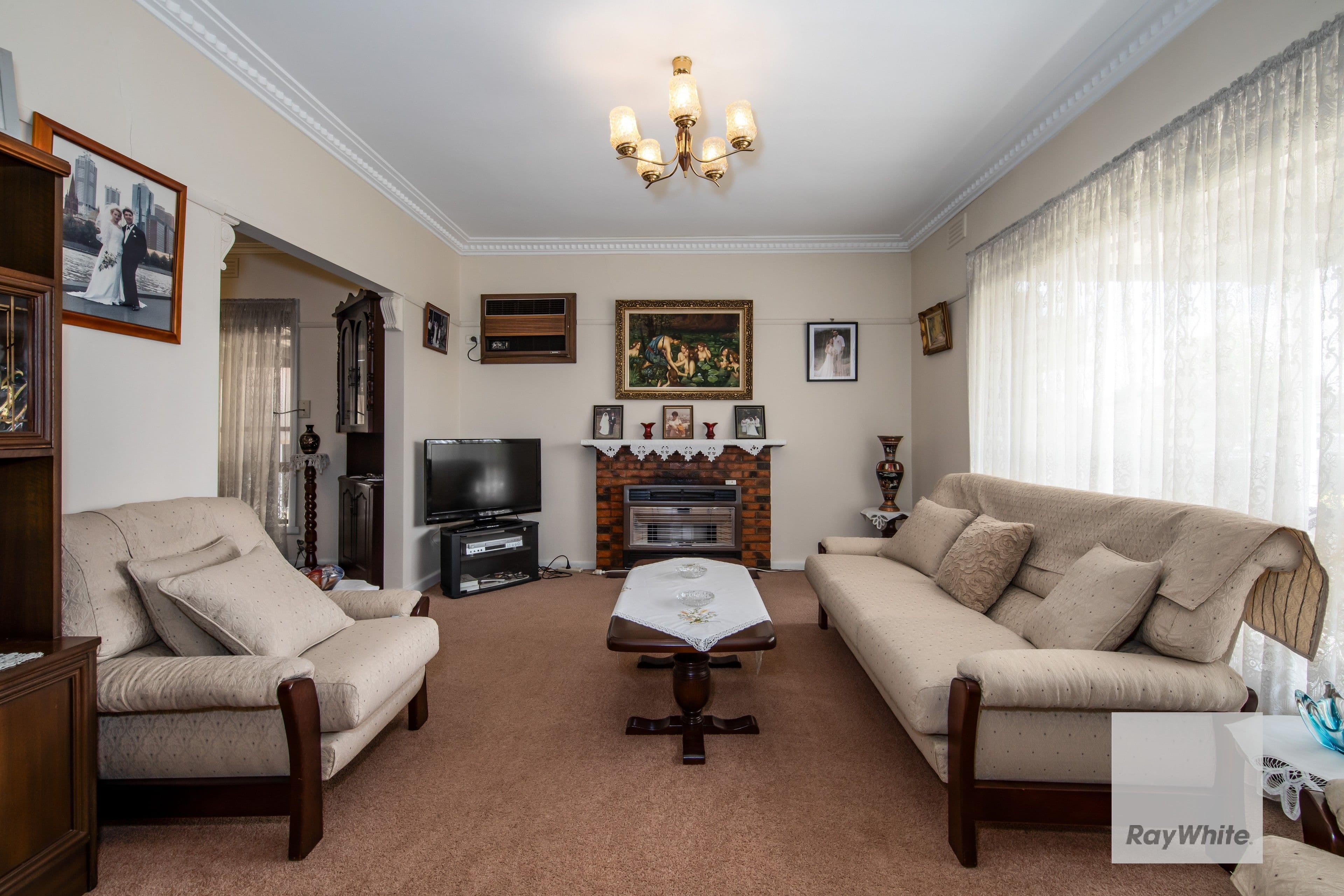6 Mansfield Avenue, Sunshine North VIC 3020, Sunshine North - Thumbnail 6