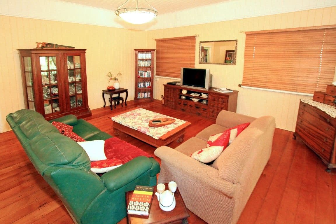 118 Upper Dawson Road, The Range QLD 4700, The Range - Thumbnail 4