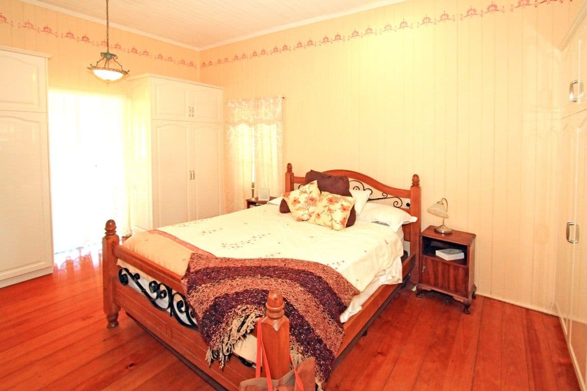 118 Upper Dawson Road, The Range QLD 4700, The Range - Thumbnail 7