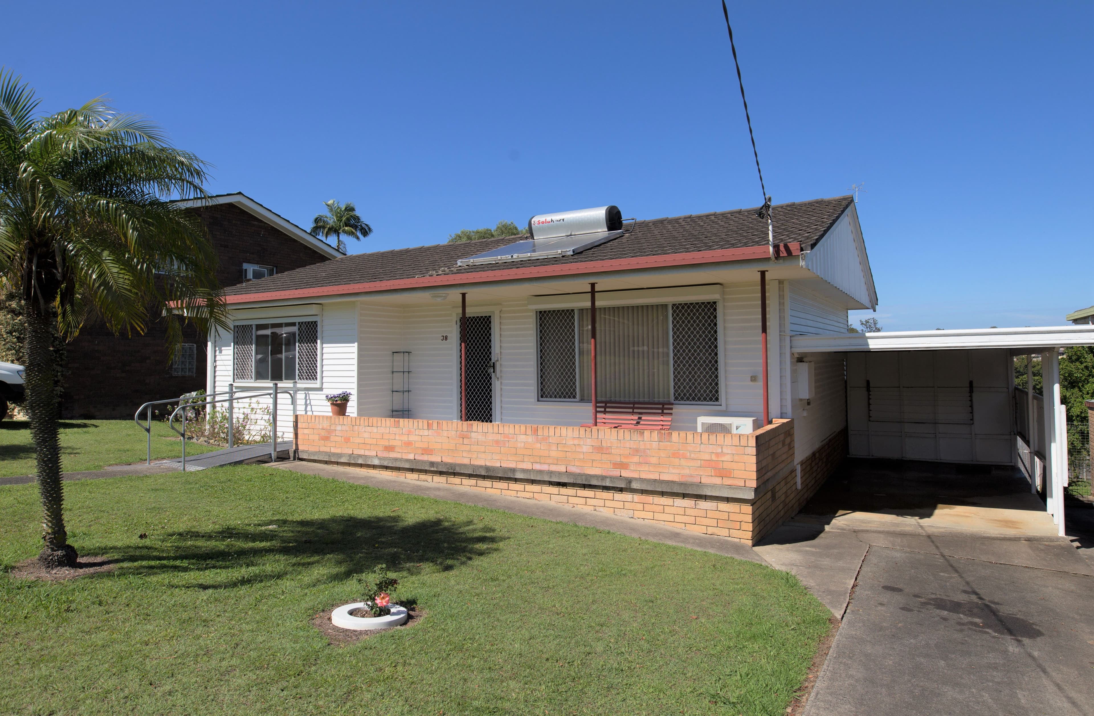 1 Landseer Crescent, Seaford Rise - Image 1