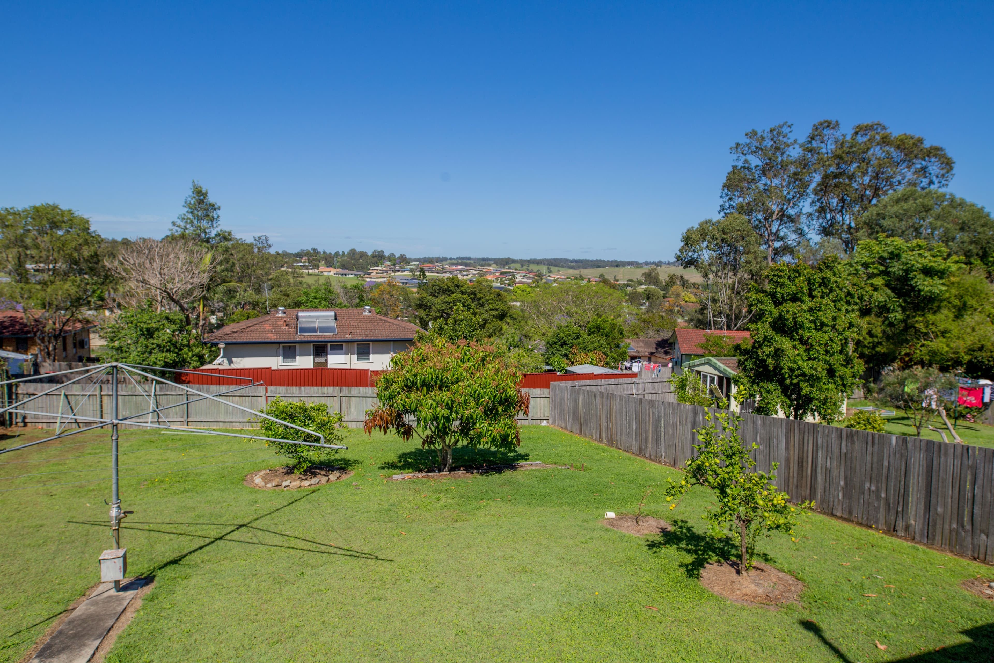 1 Landseer Crescent, Seaford Rise - Thumbnail 8