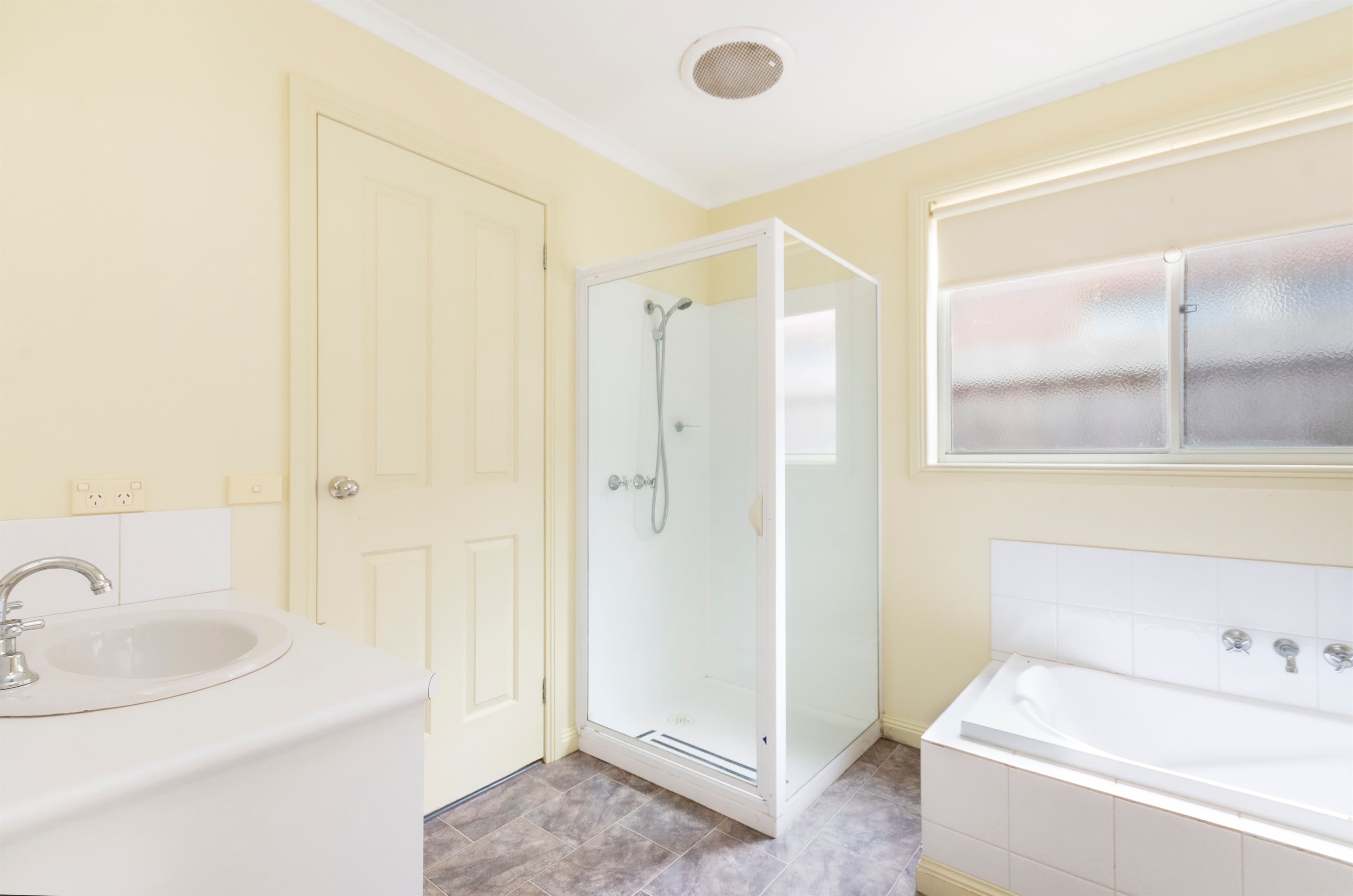 19 Nina Street, Warrnambool VIC 3280, Warrnambool - Thumbnail 6