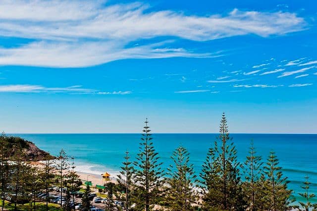 238 The Esplanade, MIAMI QLD 4220, Miami - Thumbnail 2