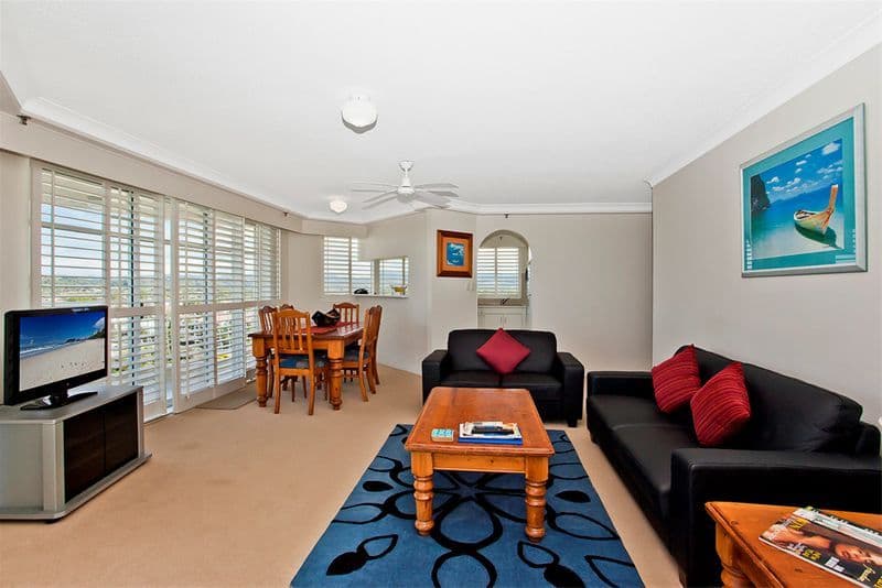 238 The Esplanade, MIAMI QLD 4220, Miami - Thumbnail 5