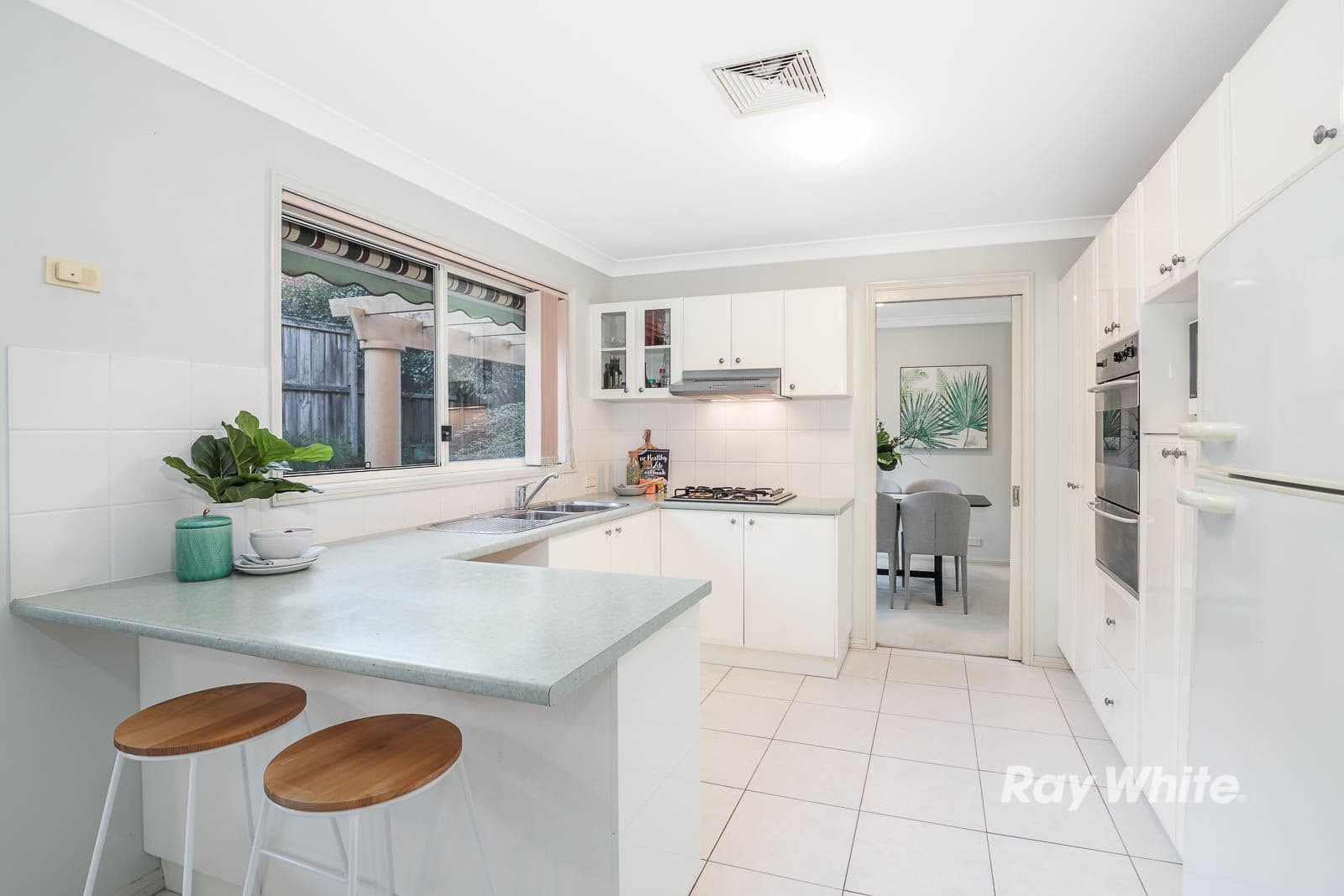 21 Longley Place, Castle Hill - Thumbnail 5