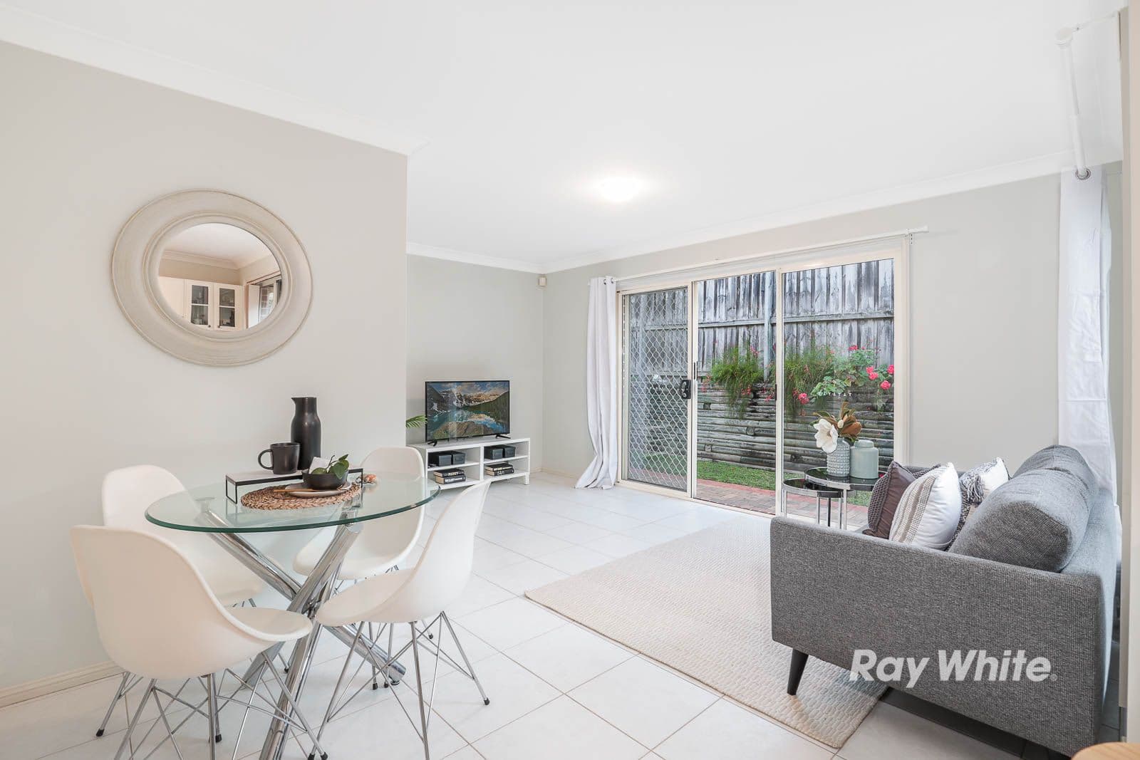 21 Longley Place, Castle Hill - Thumbnail 6
