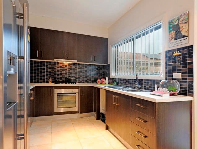 7 Pinetree Crescent, LALOR VIC 3075, Lalor - Thumbnail 4