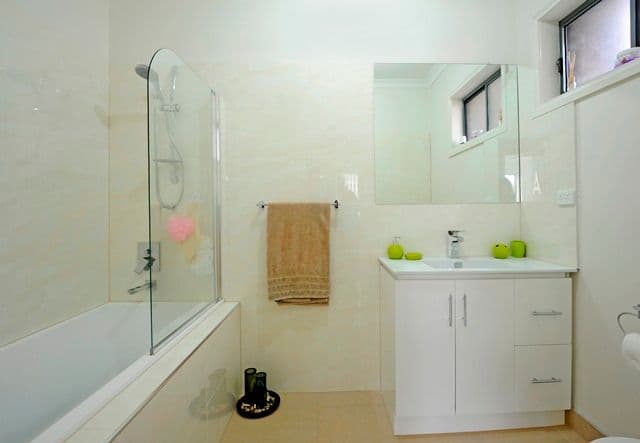 7 Pinetree Crescent, LALOR VIC 3075, Lalor - Thumbnail 7