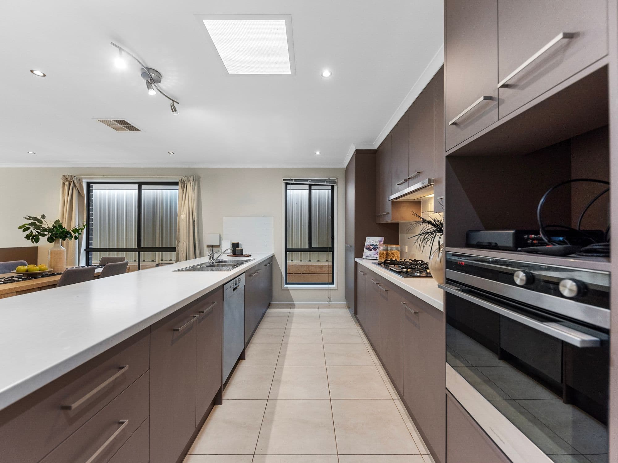 8 Arthur Street, Ridgehaven SA 5097, Ridgehaven - Thumbnail 2