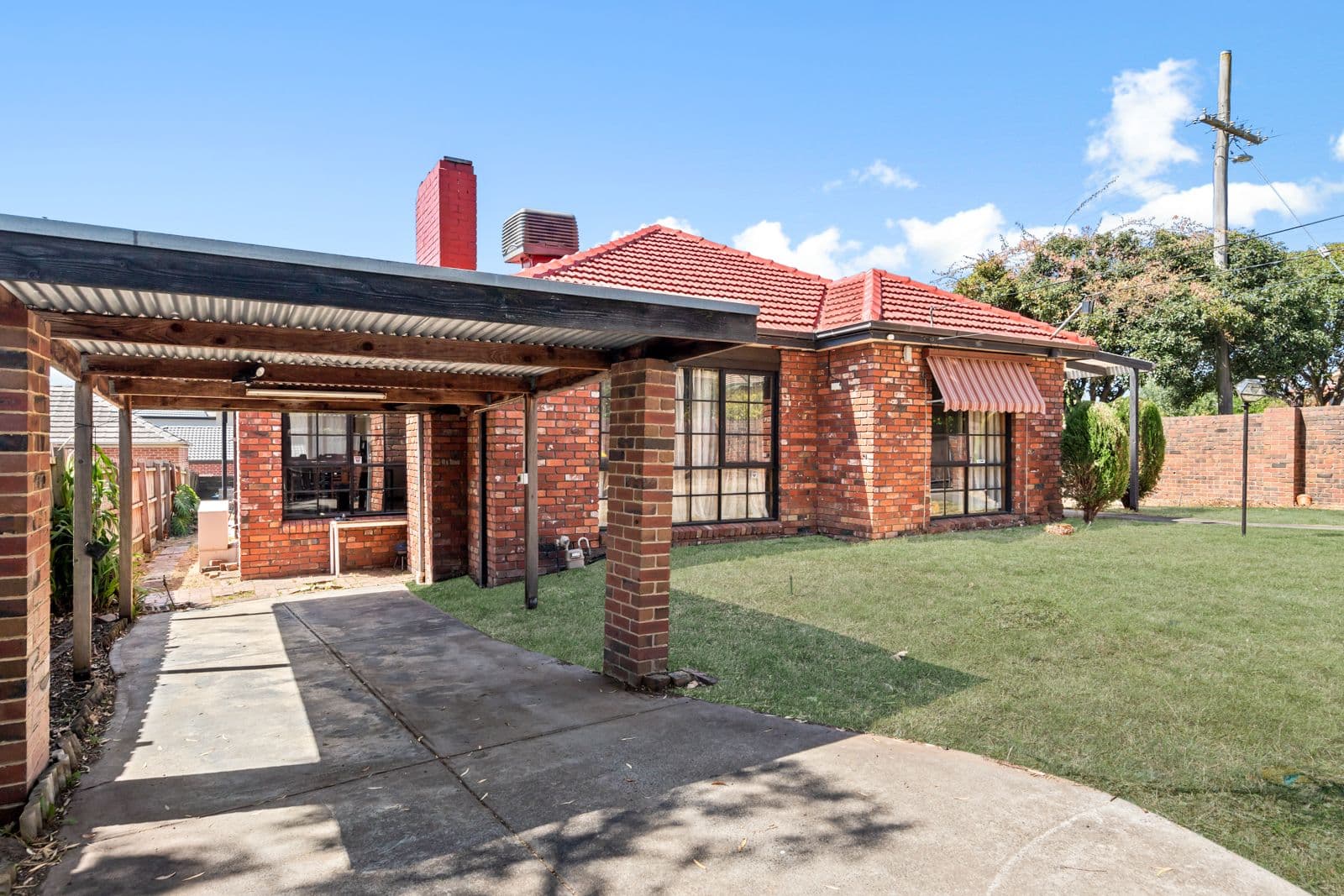 4 Lyons Street, Mount Waverley VIC 3149, Mount Waverley - Thumbnail 2