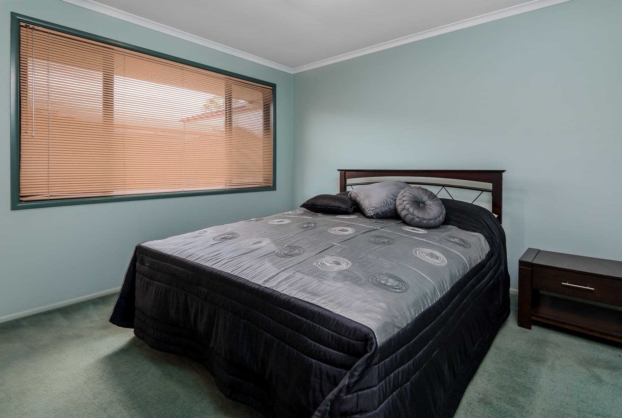 1 Highgreen Close, Kuraby QLD 4112, Kuraby - Thumbnail 2