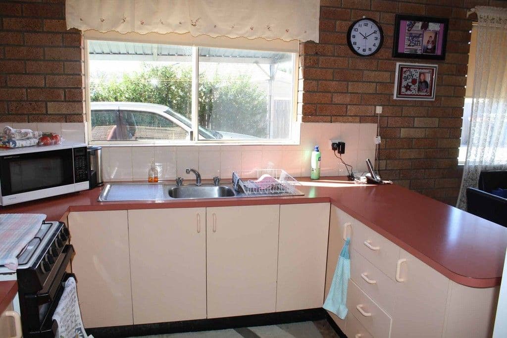 11 Pitt Street, GLEN INNES NSW 2370, Glen Innes - Thumbnail 2