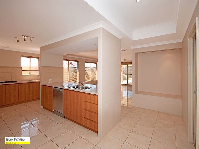 26 Withnell Drive, ELLENBROOK WA 6069, Ellenbrook - Thumbnail 2