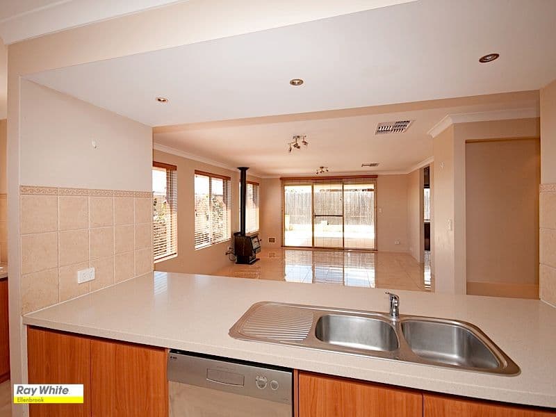 26 Withnell Drive, ELLENBROOK WA 6069, Ellenbrook - Thumbnail 4
