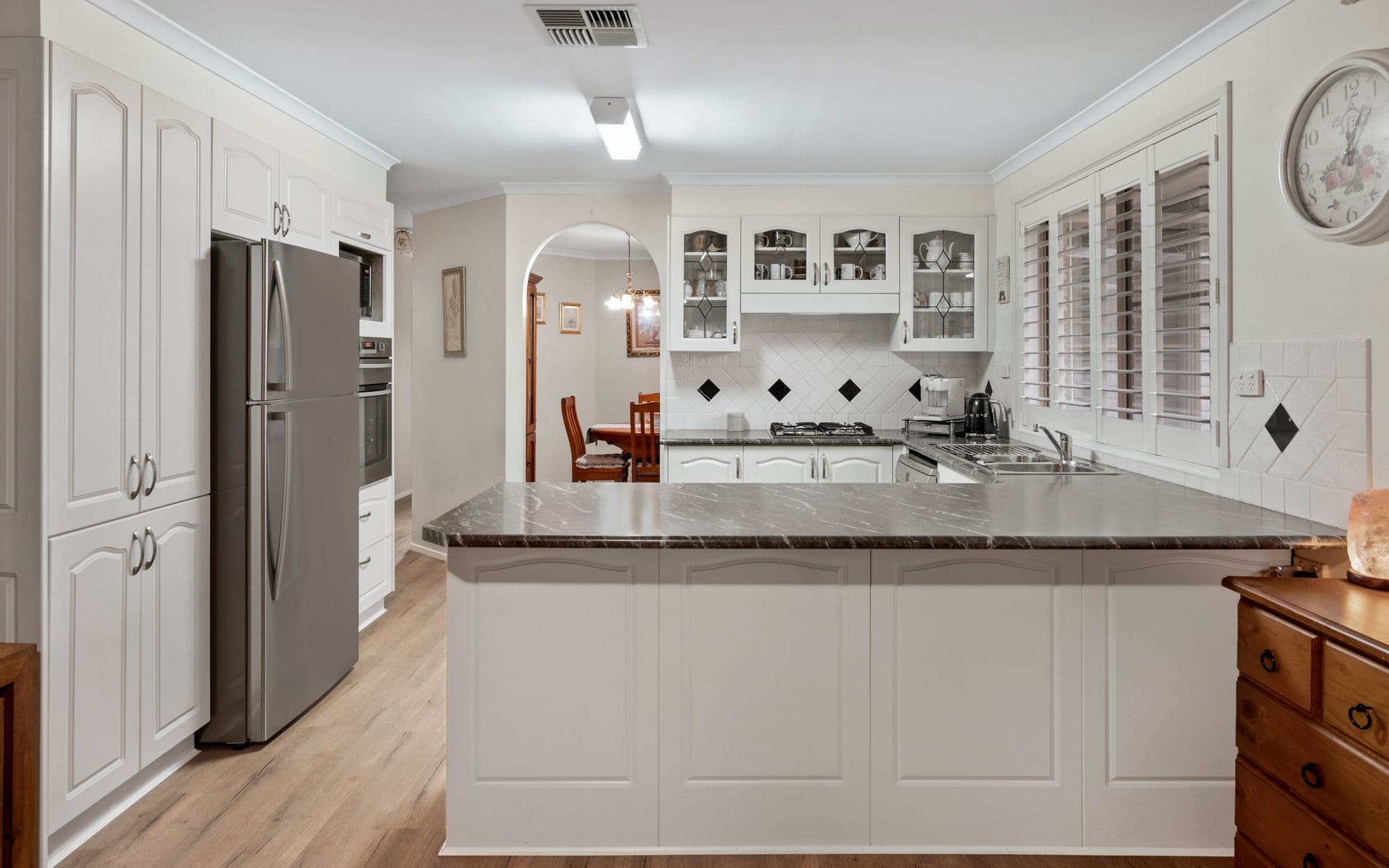 6 Brierley Place, Eagle Vale NSW 2558, Eagle Vale - Thumbnail 2