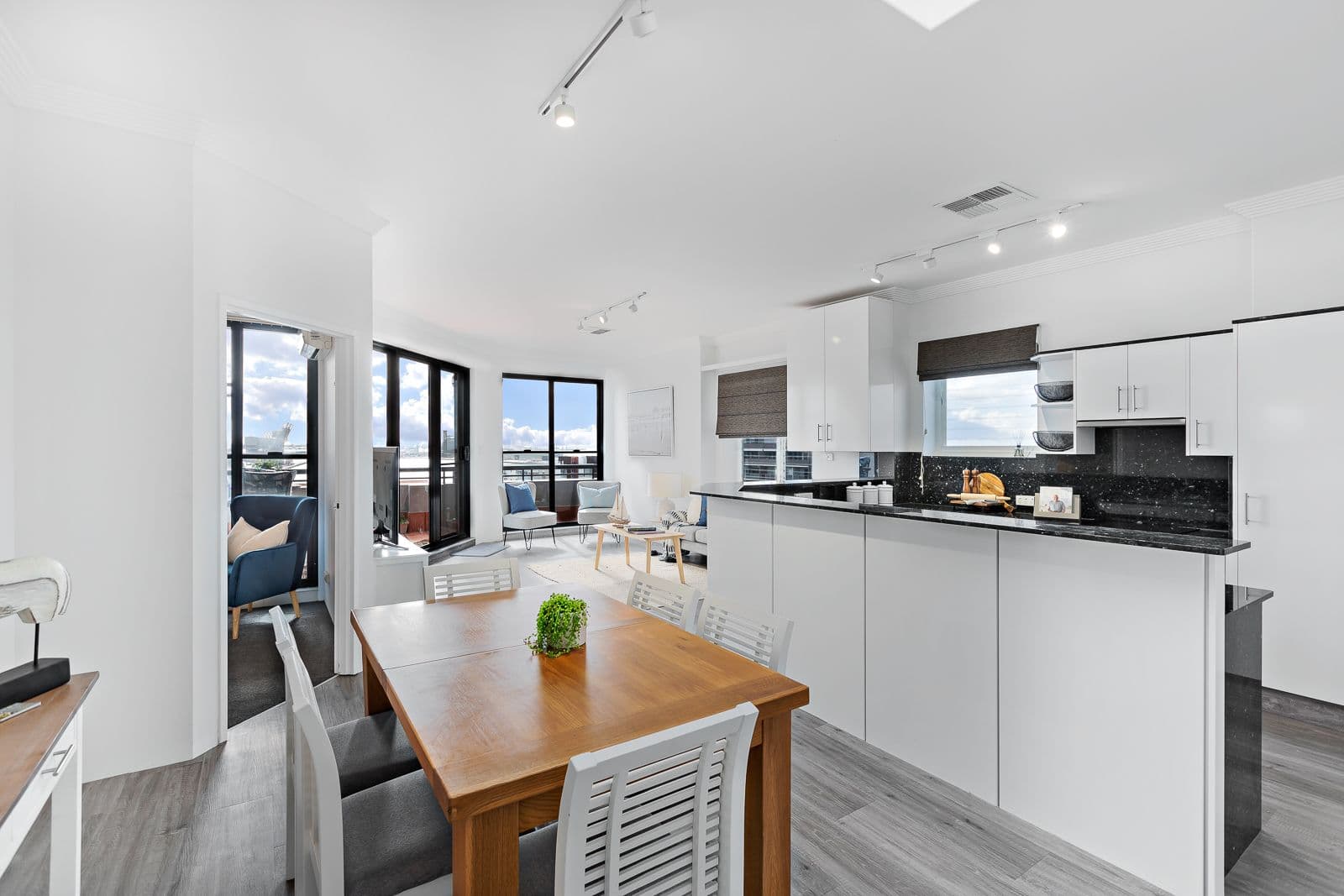 522 Hunter Street, Newcastle NSW 2300, Newcastle - Thumbnail 4