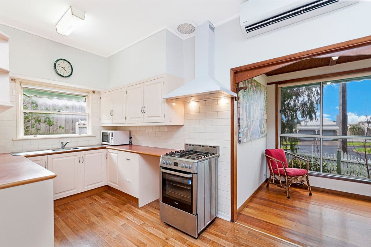 67 Hider Street, Warrnambool VIC 3280, Warrnambool - Thumbnail 4