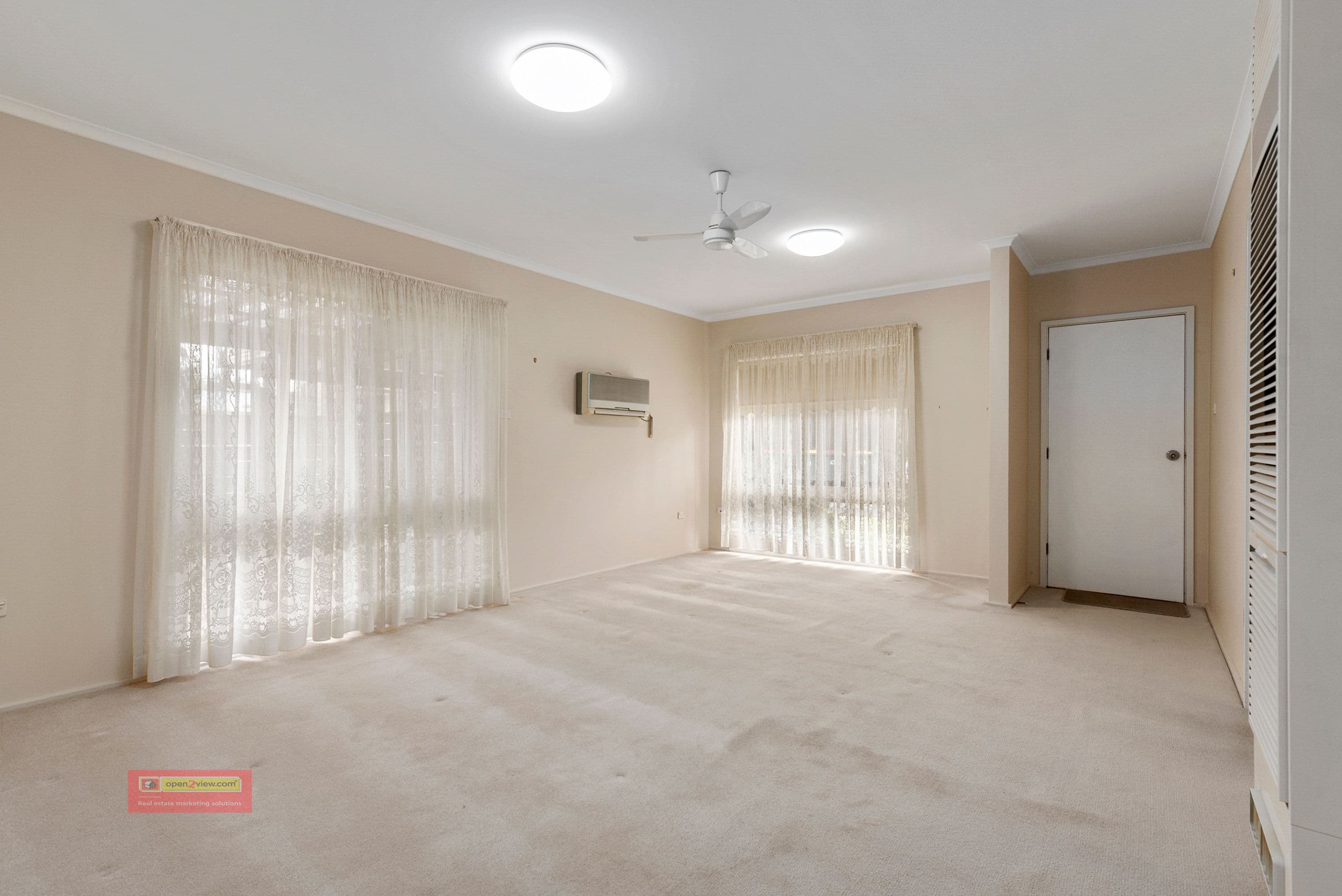 31 Crookston Drive, Camden South - Thumbnail 3