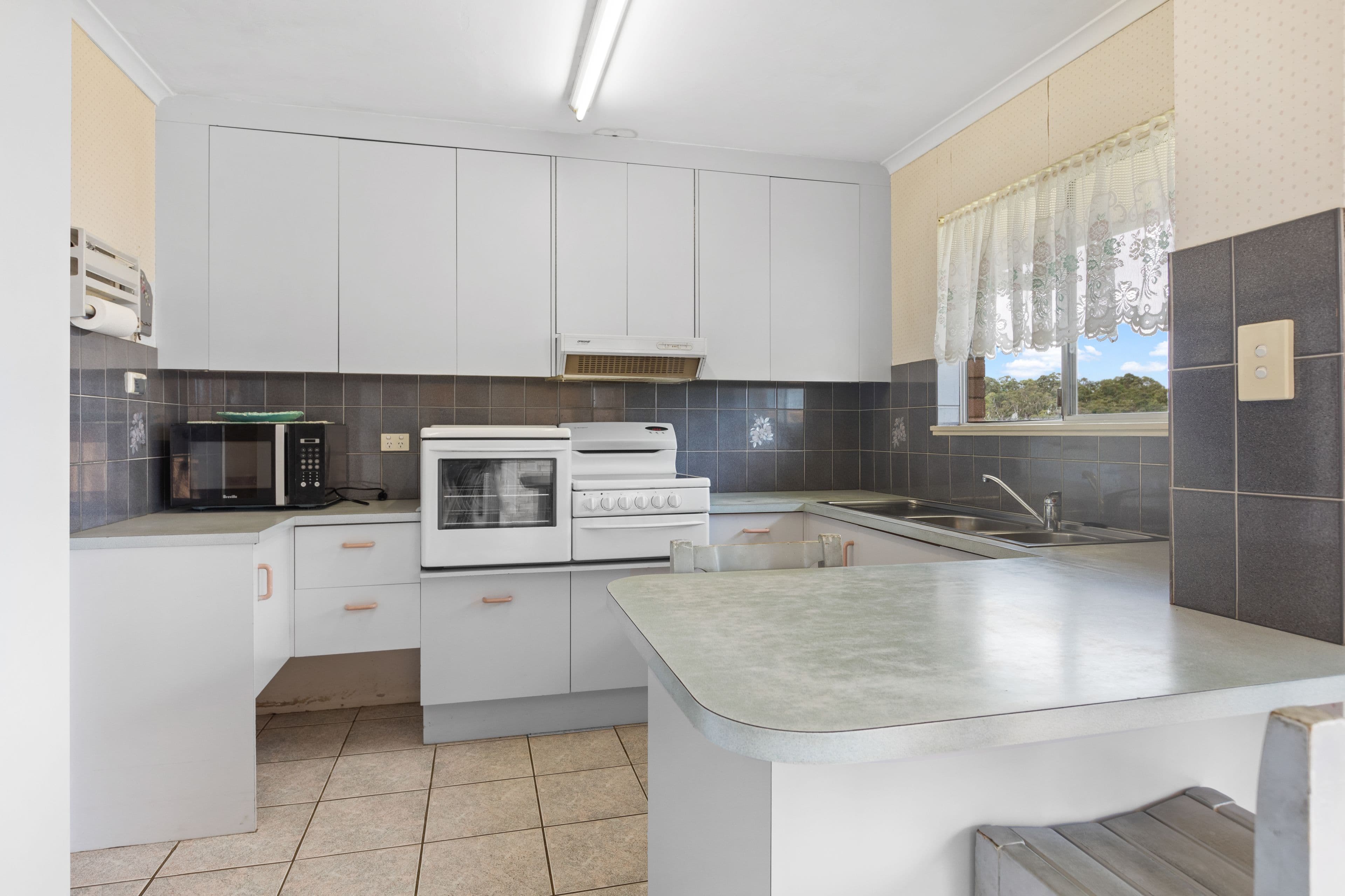 11 Perlan Street, Nambour QLD 4560, Nambour - Thumbnail 4