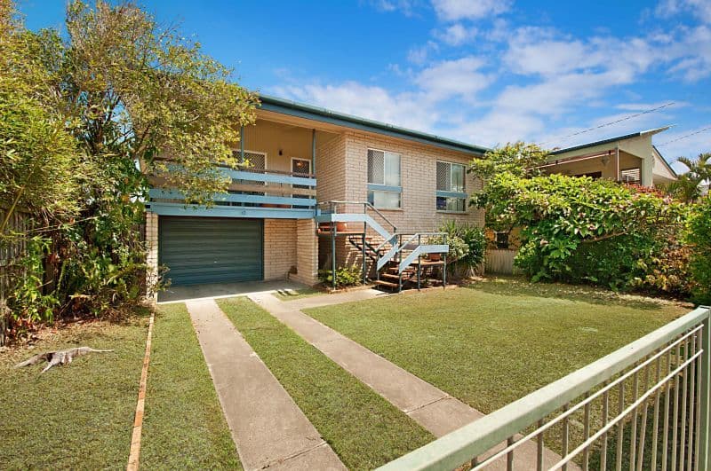 10 Seabeach Avenue, MERMAID BEACH QLD 4218, Mermaid Beach - Image 1