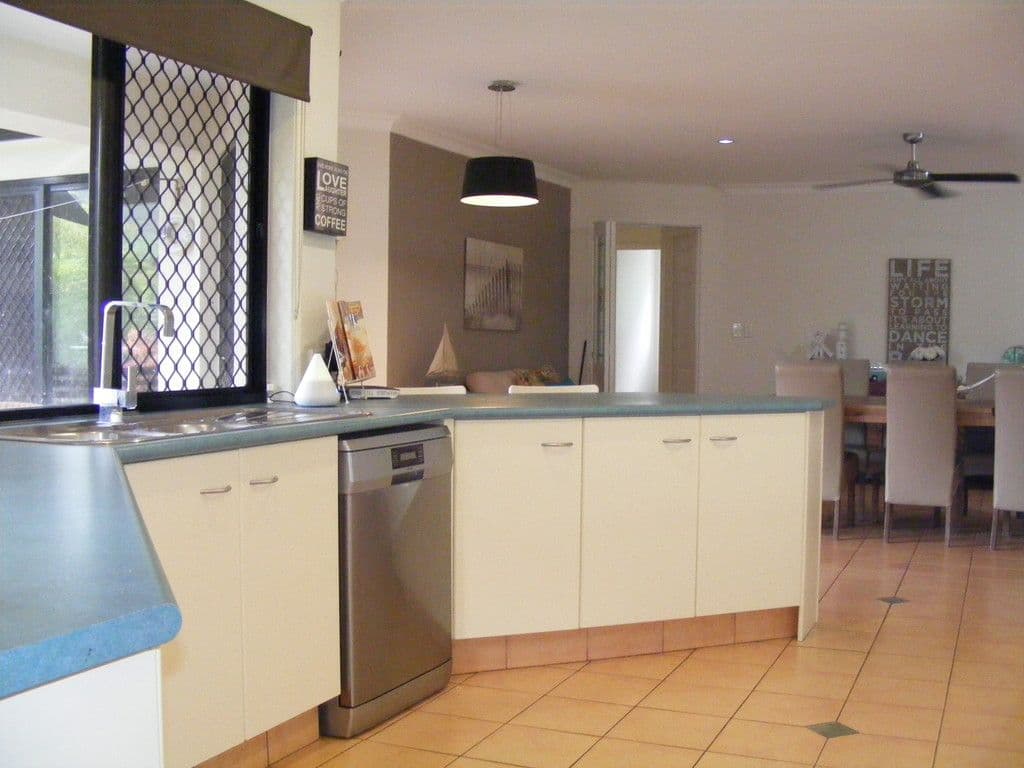 21 Santa Isobel Boulevard, Pacific Pines QLD 4211, Pacific Pines - Thumbnail 7