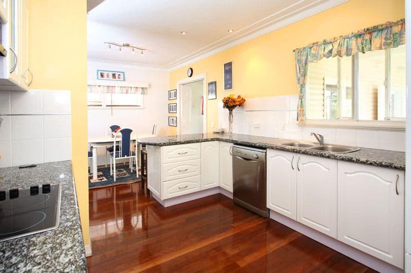 19 Windrest Avenue, ASPLEY QLD 4034, Aspley - Thumbnail 5