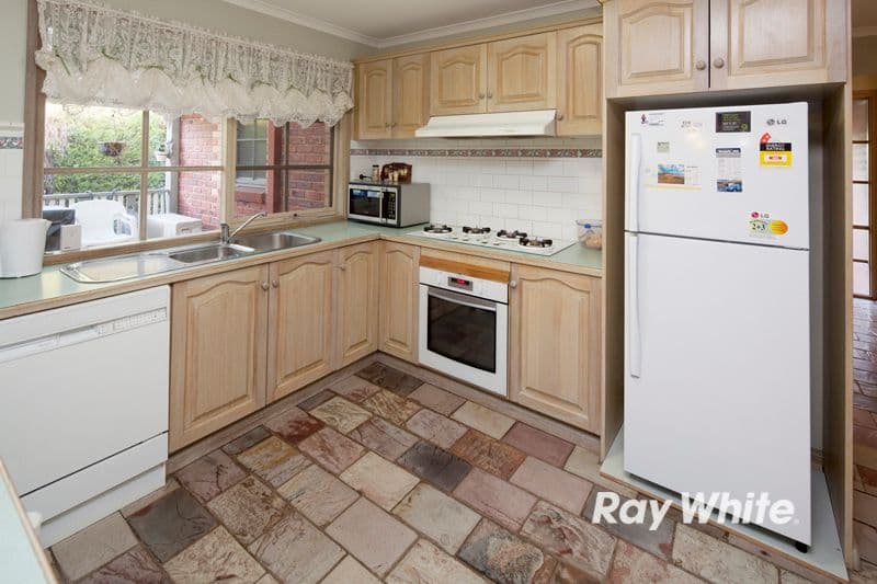 32 Cotoneaster Way, LANGWARRIN VIC 3910, Langwarrin - Thumbnail 7