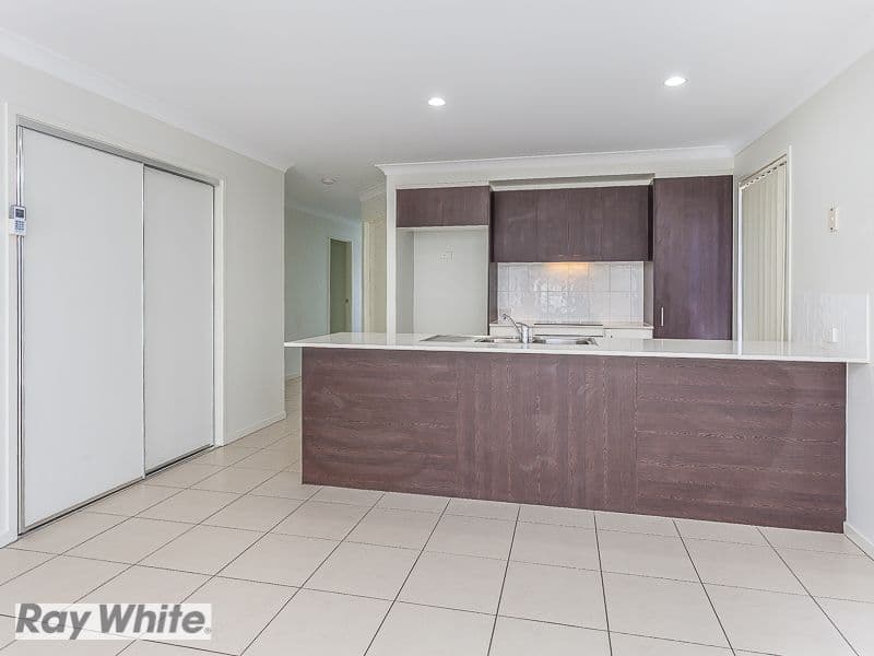 26 Hartley Crescent, NORTH LAKES QLD 4509, North Lakes - Thumbnail 3