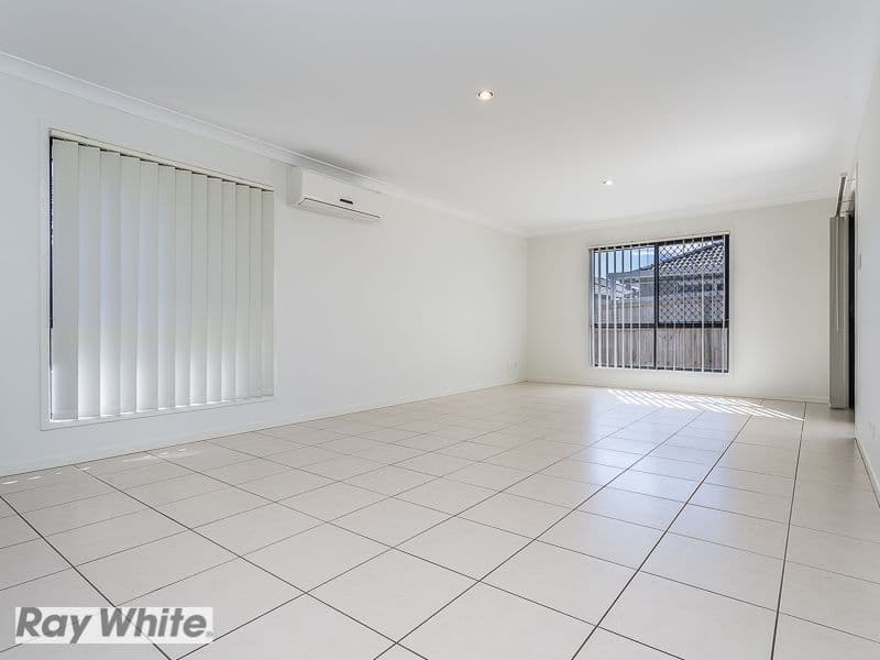 26 Hartley Crescent, NORTH LAKES QLD 4509, North Lakes - Thumbnail 5