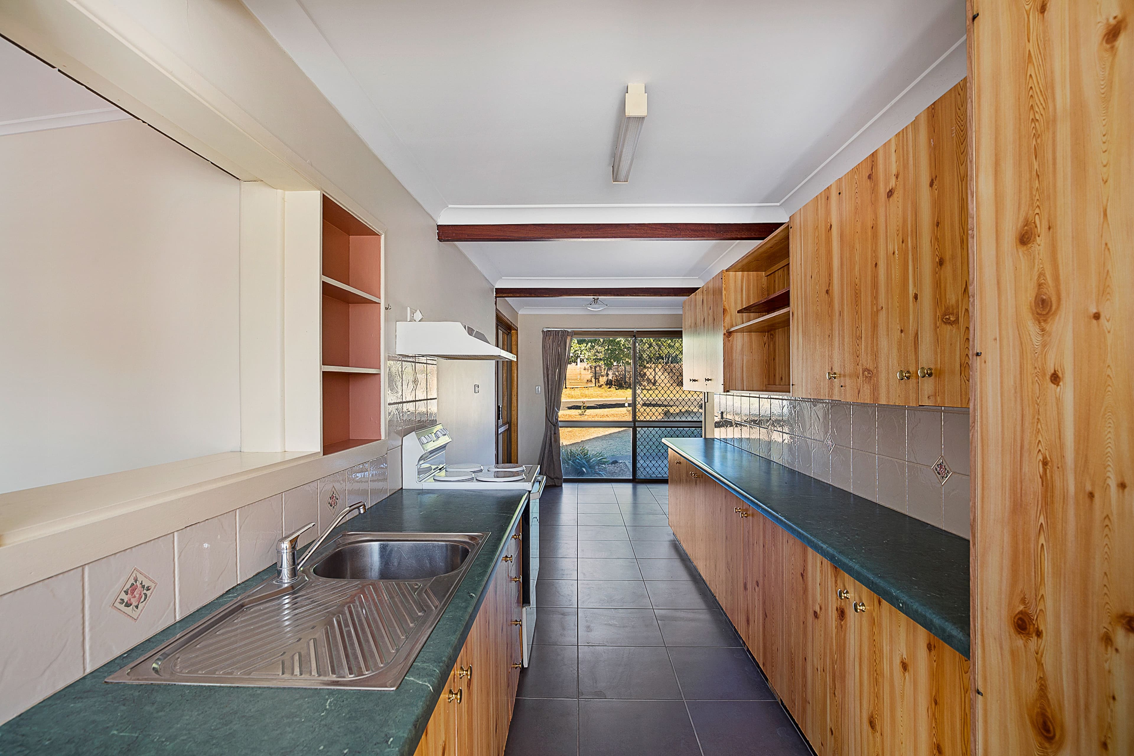 17 Cortess Street, Kearneys Spring QLD 4350, Kearneys Spring - Thumbnail 2