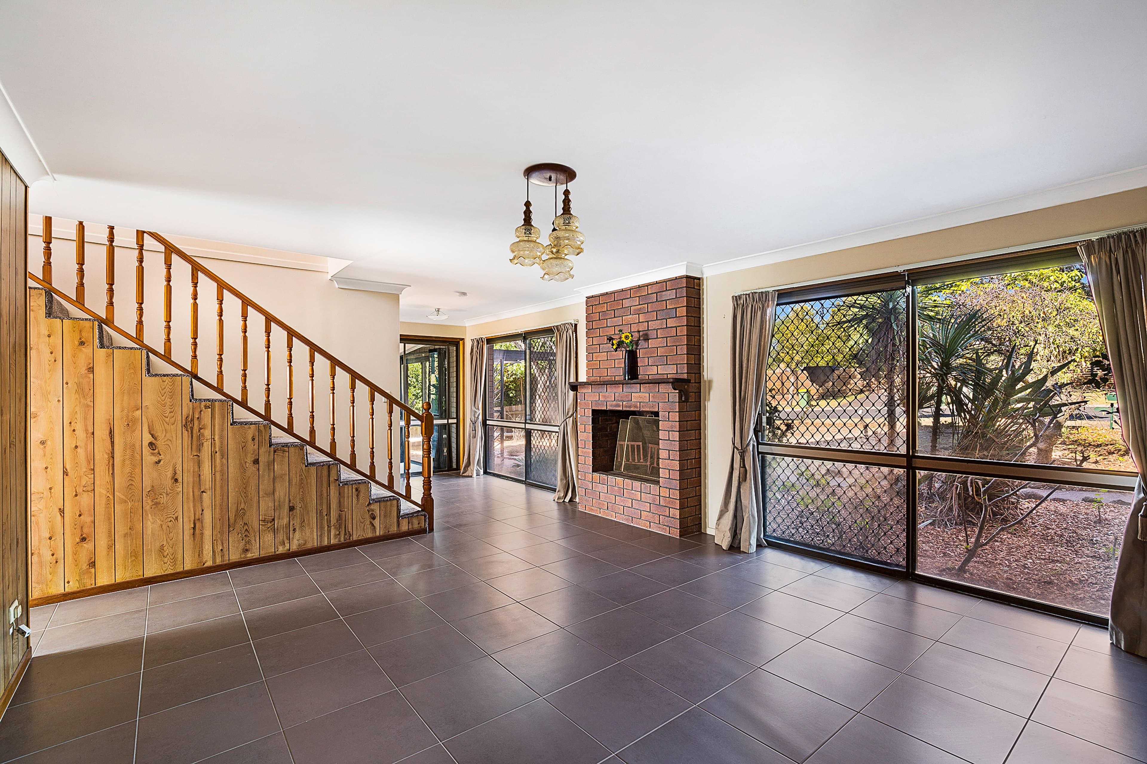 17 Cortess Street, Kearneys Spring QLD 4350, Kearneys Spring - Thumbnail 3