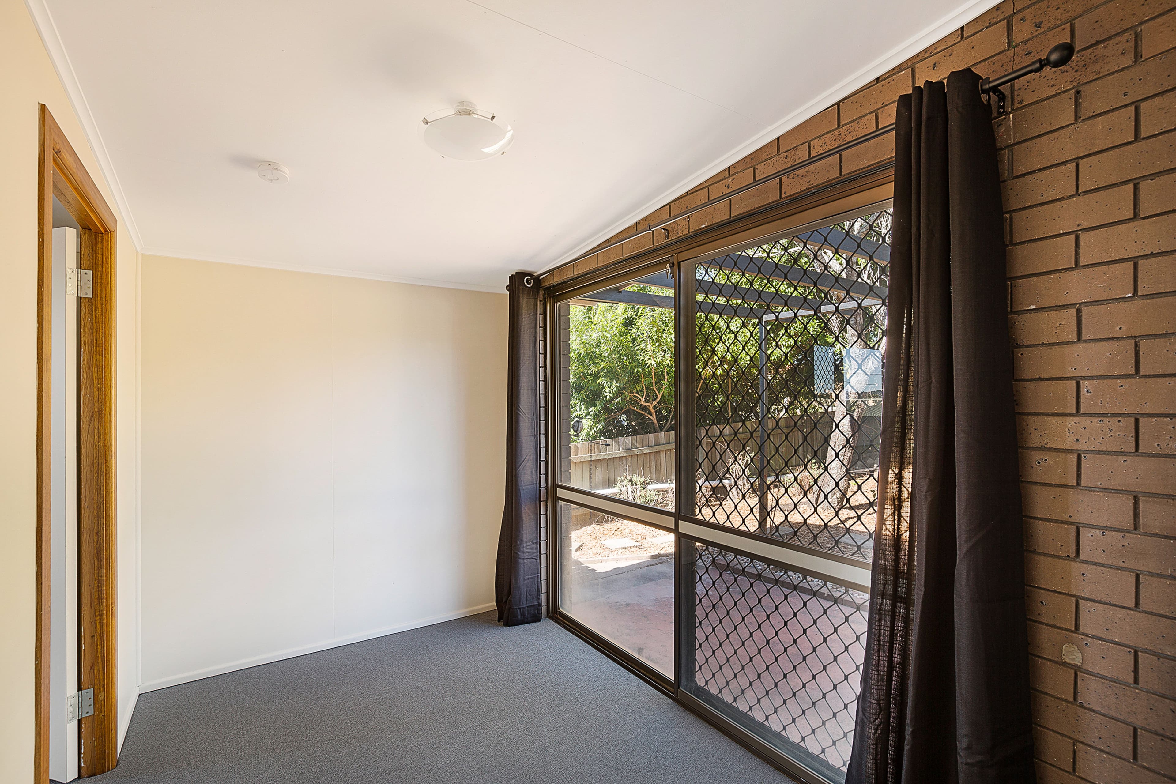 17 Cortess Street, Kearneys Spring QLD 4350, Kearneys Spring - Thumbnail 6