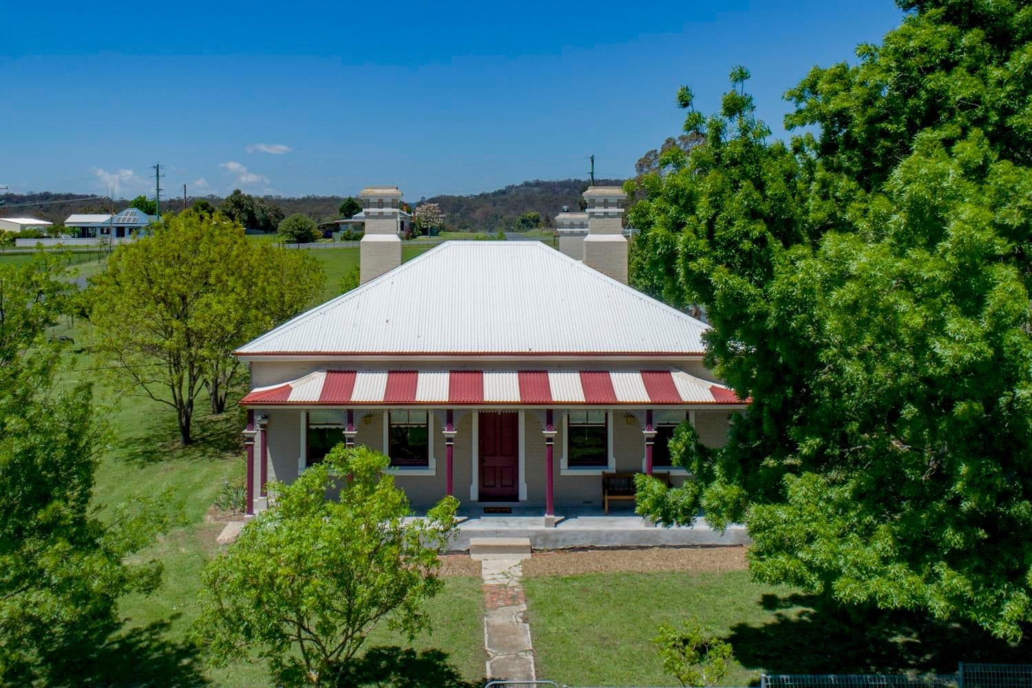 6 Railway Avenue, Tenterfield - Thumbnail 2