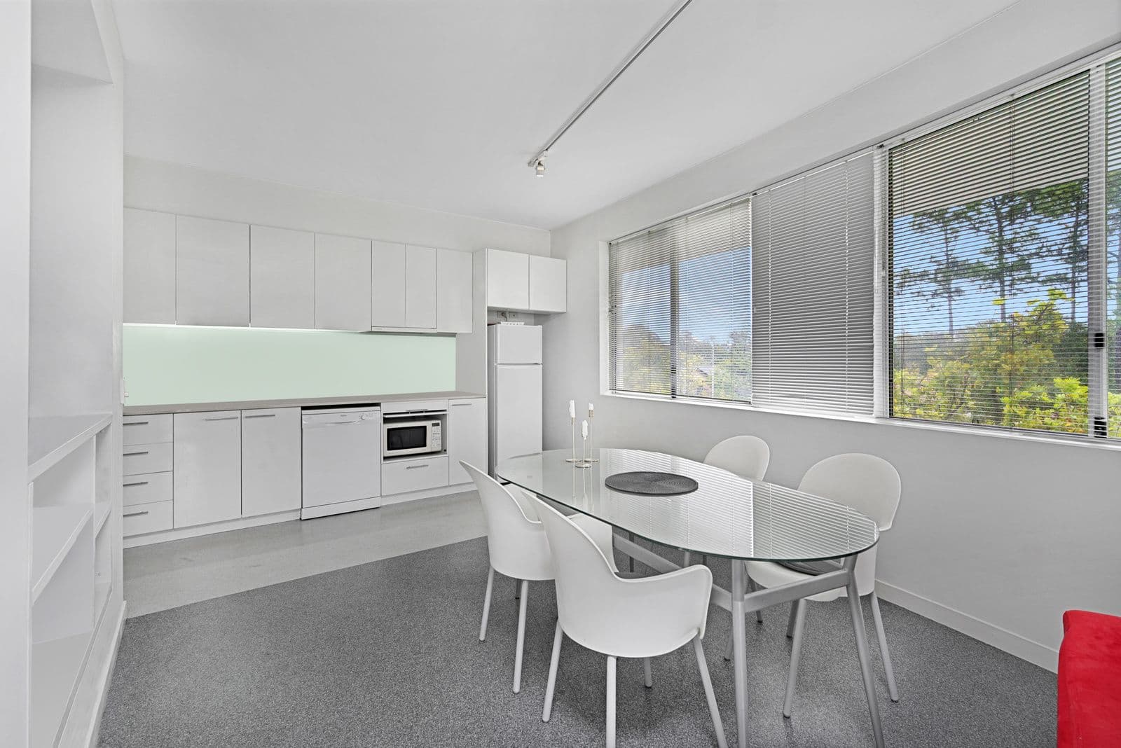 98 University Drive, Varsity Lakes QLD 4227, Varsity Lakes - Thumbnail 2