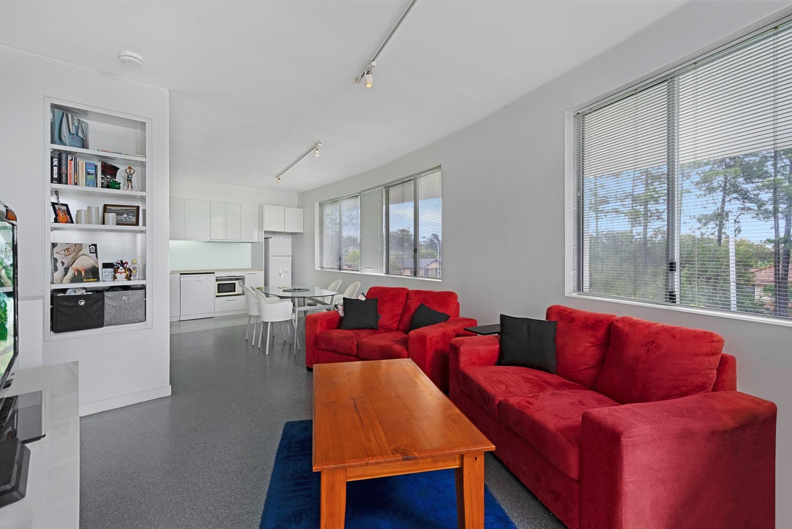 98 University Drive, Varsity Lakes QLD 4227, Varsity Lakes - Thumbnail 6