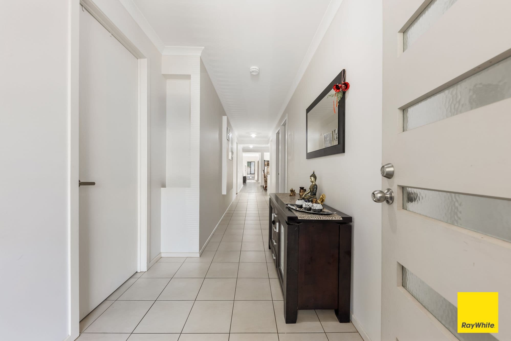16 Larson Avenue, Tarneit VIC 3029, Tarneit - Thumbnail 3