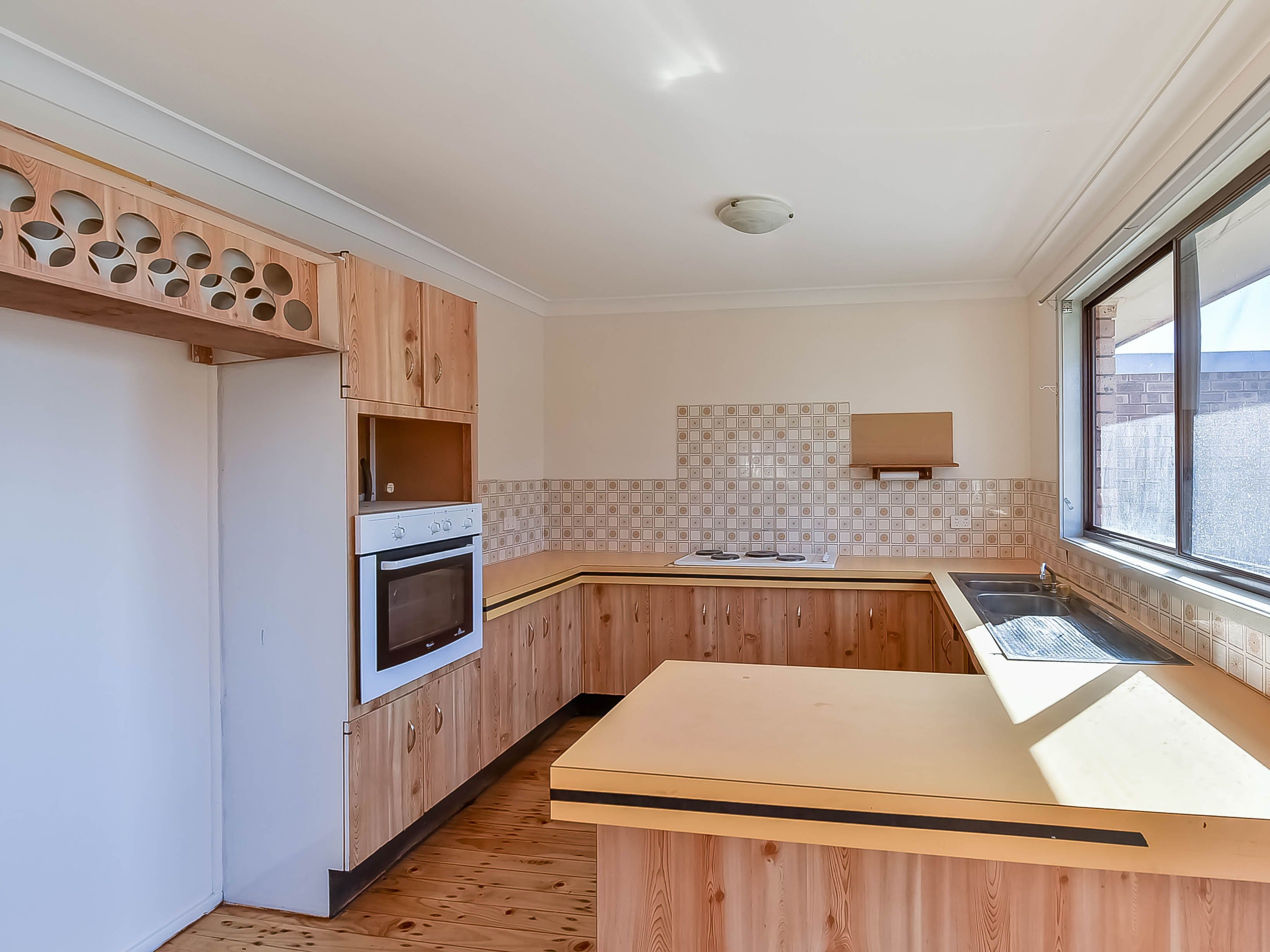 7 Randall Avenue, Minto - Thumbnail 7