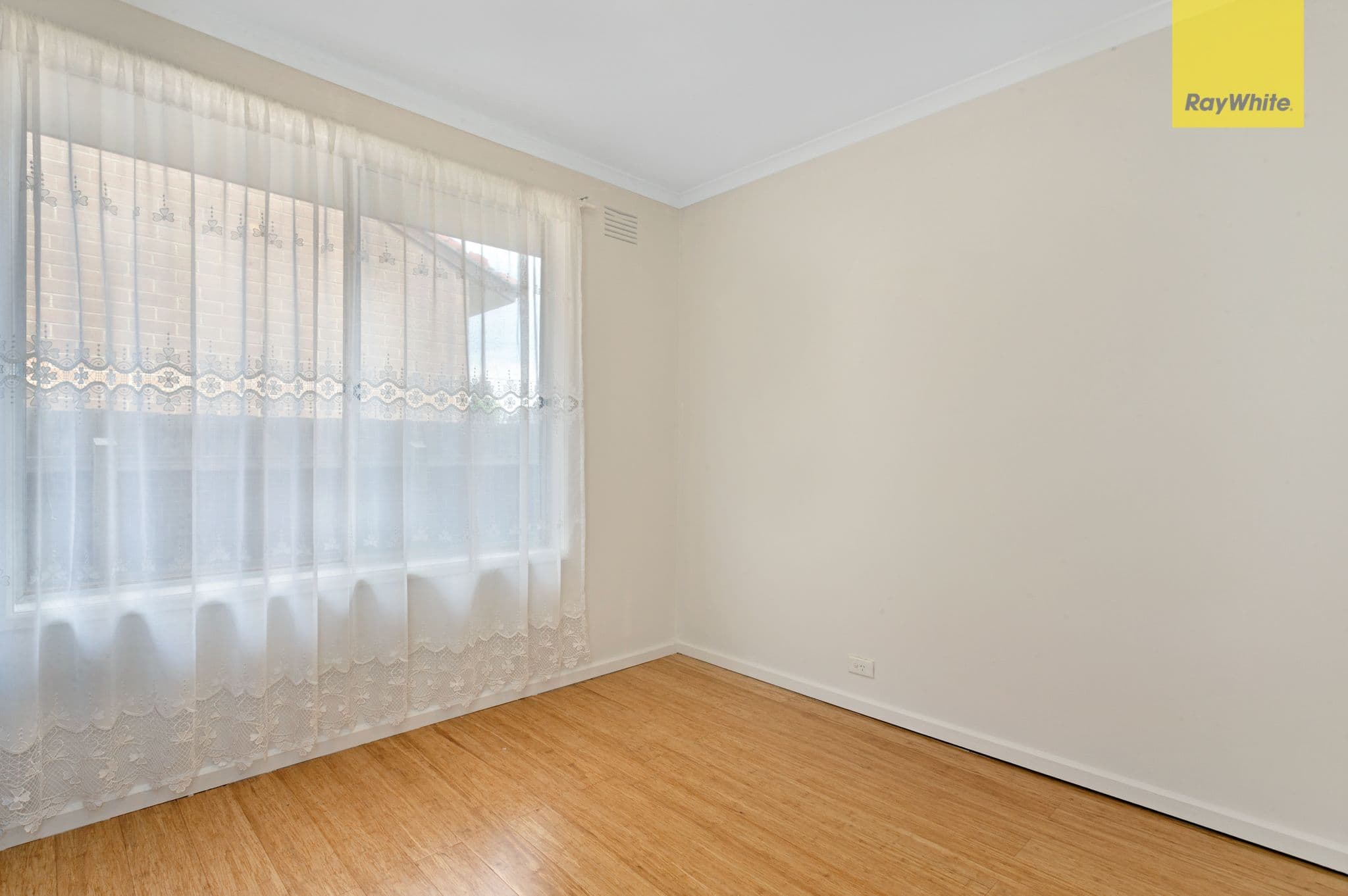 10 Edgeware Close, Kealba VIC 3021, Kealba - Thumbnail 7