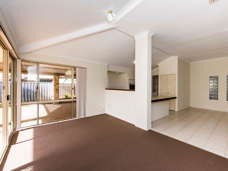 4 Yardarm Street, Waikiki WA 6169, Waikiki - Thumbnail 2