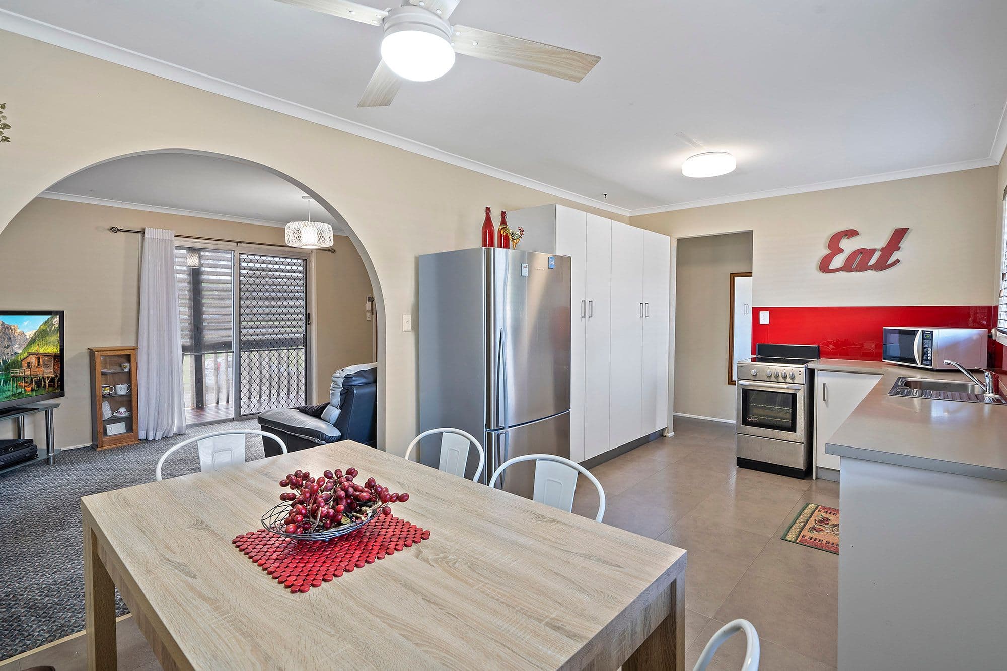 48 Dongarven Drive, Eagleby QLD 4207, Eagleby - Thumbnail 2