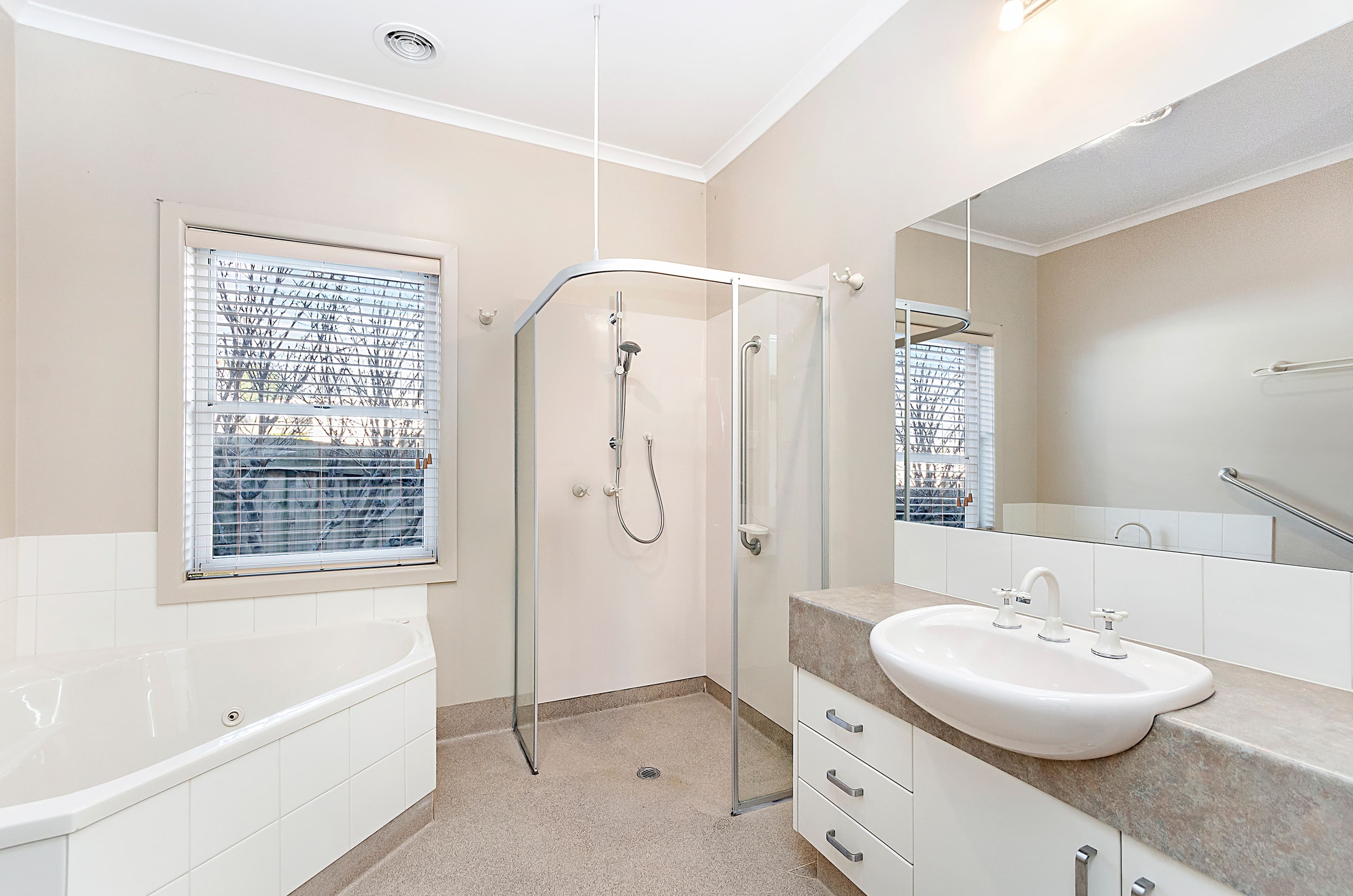 22 Mickle Crescent, Warrnambool VIC 3280, Warrnambool - Thumbnail 7