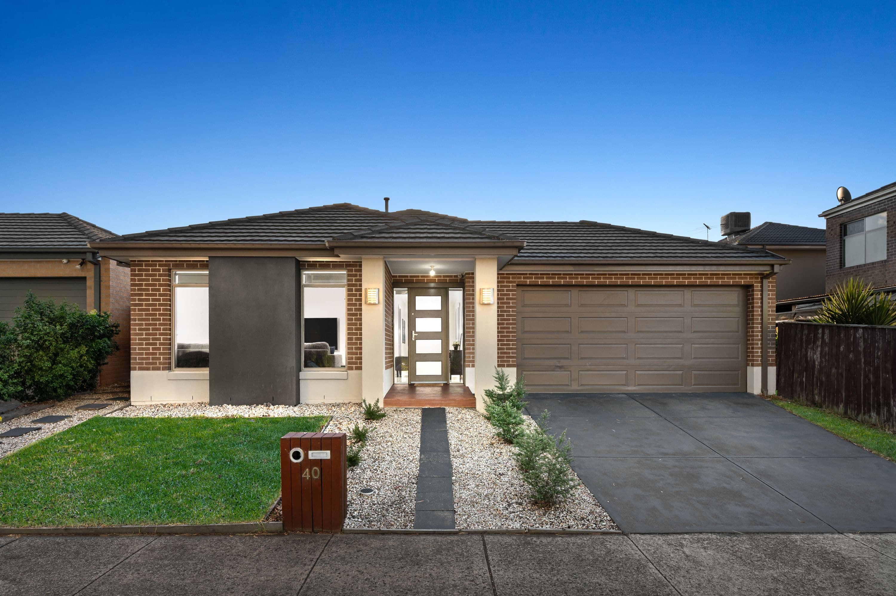 40 Huntingfield Drive, South Morang VIC 3752, South Morang - Image 1