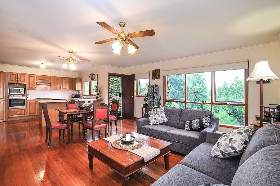 22 Barkly Terrace, MITCHAM VIC 3132, Mitcham - Thumbnail 2