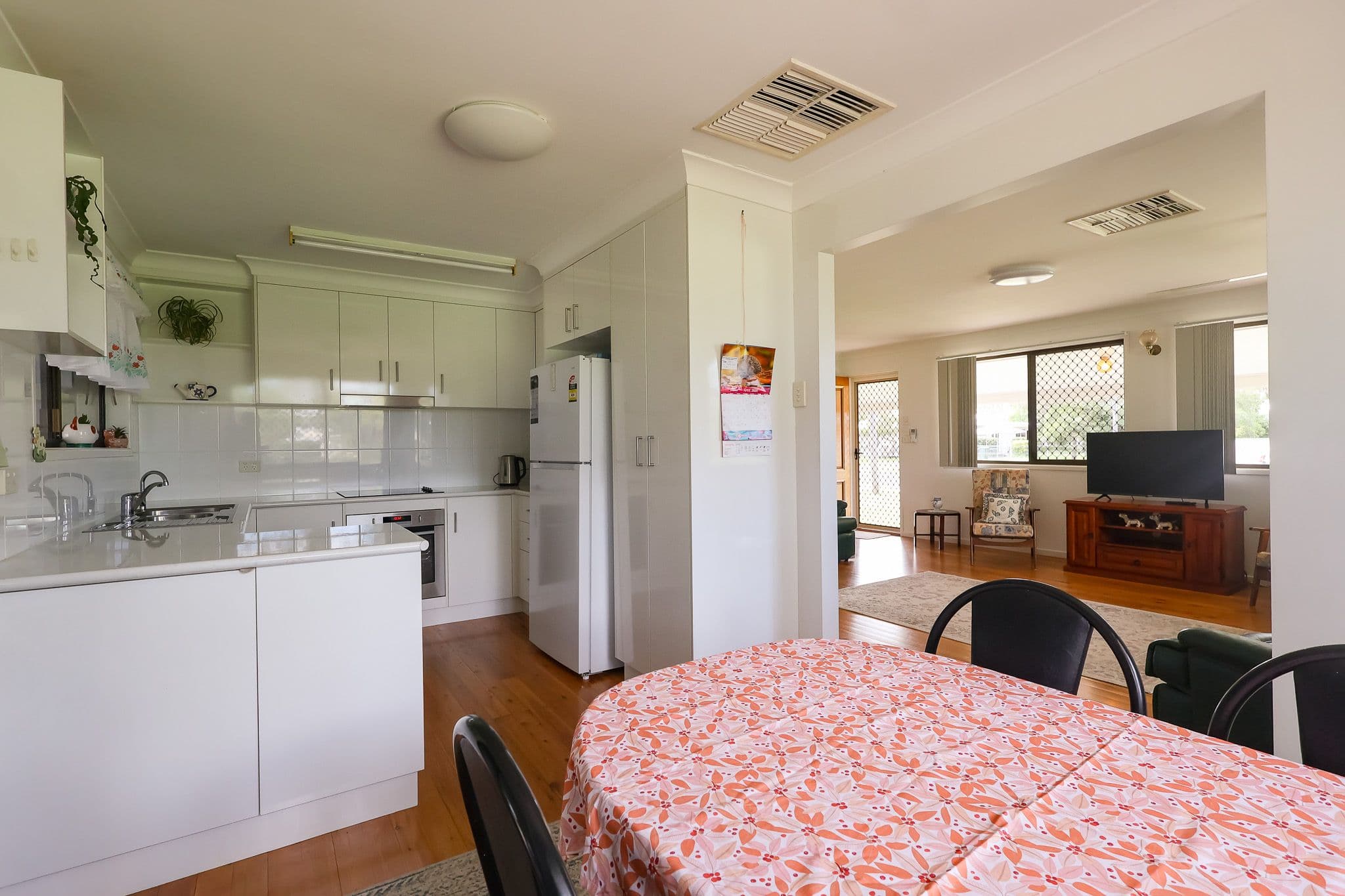 3 Hawthorne Street, Roma QLD 4455, Roma - Thumbnail 5