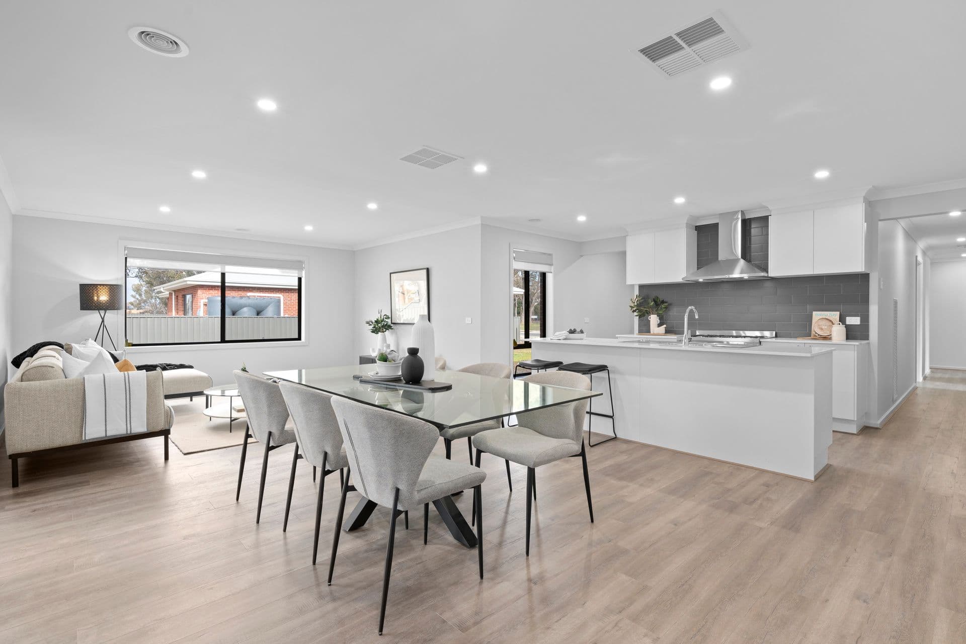4 Mayfair Drive, Benalla VIC 3672, Benalla - Thumbnail 5