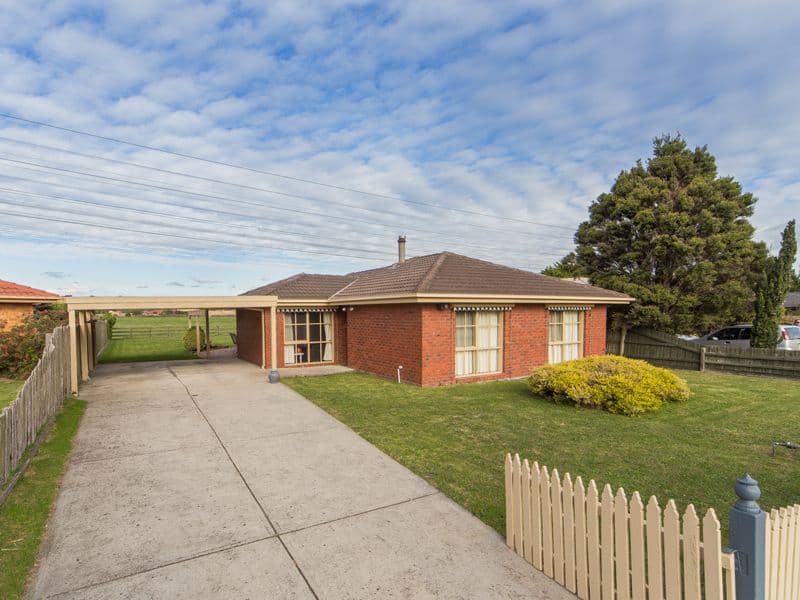 24 HYSSOP Drive, HALLAM VIC 3803, Hallam - Thumbnail 6