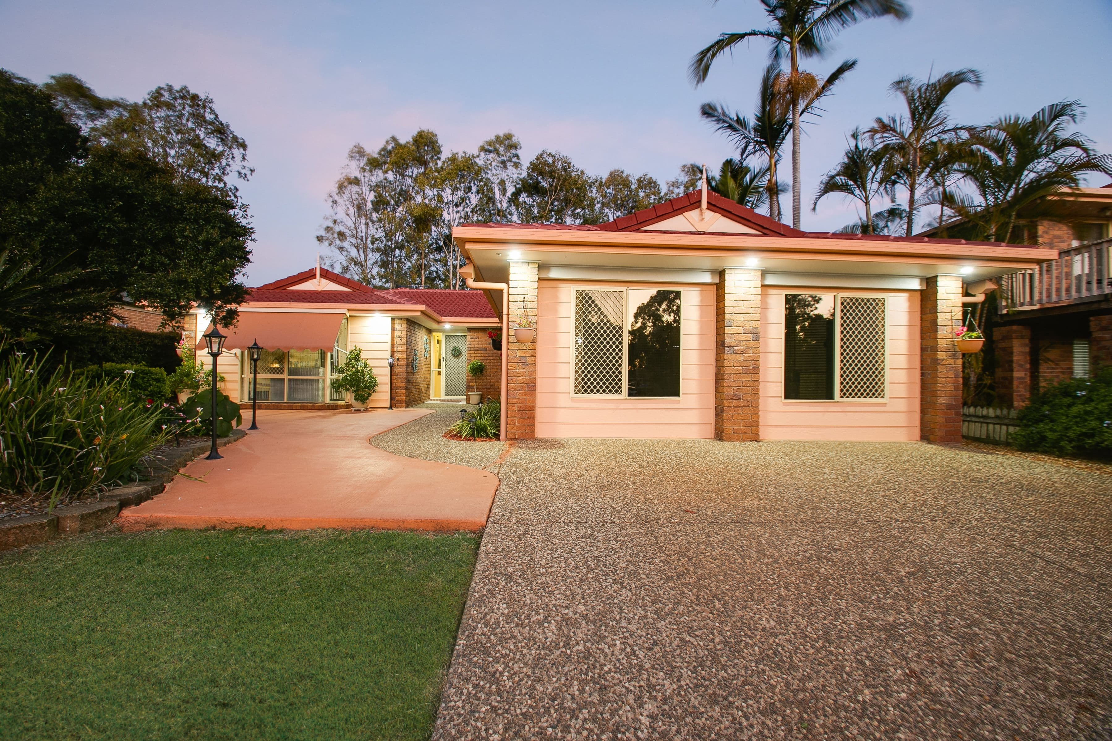 60 Jonquil Circuit, Flinders View QLD 4305, Flinders View - Thumbnail 2