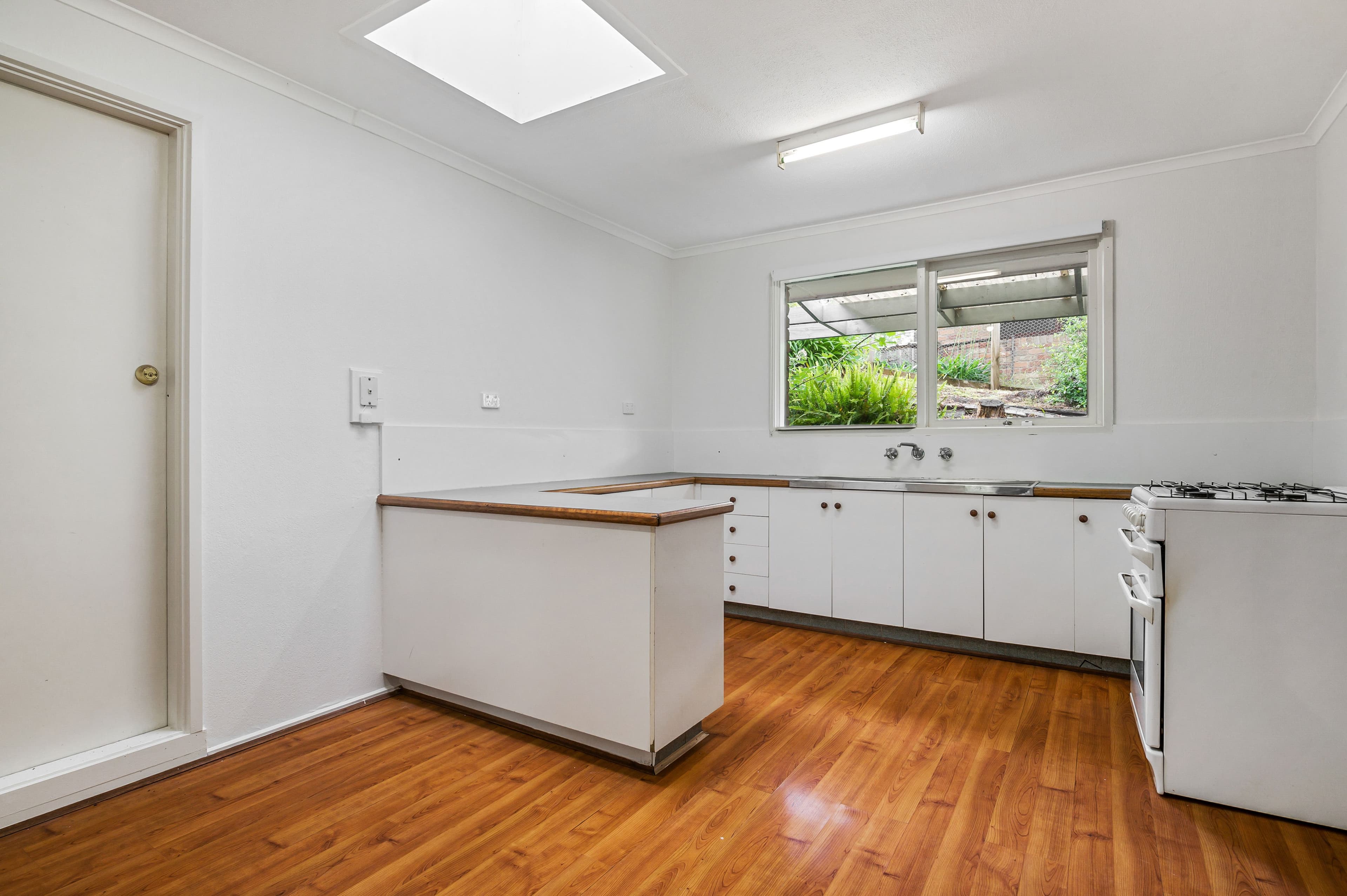 266 Swansea Road, Mount Evelyn VIC 3796, Mount Evelyn - Thumbnail 2