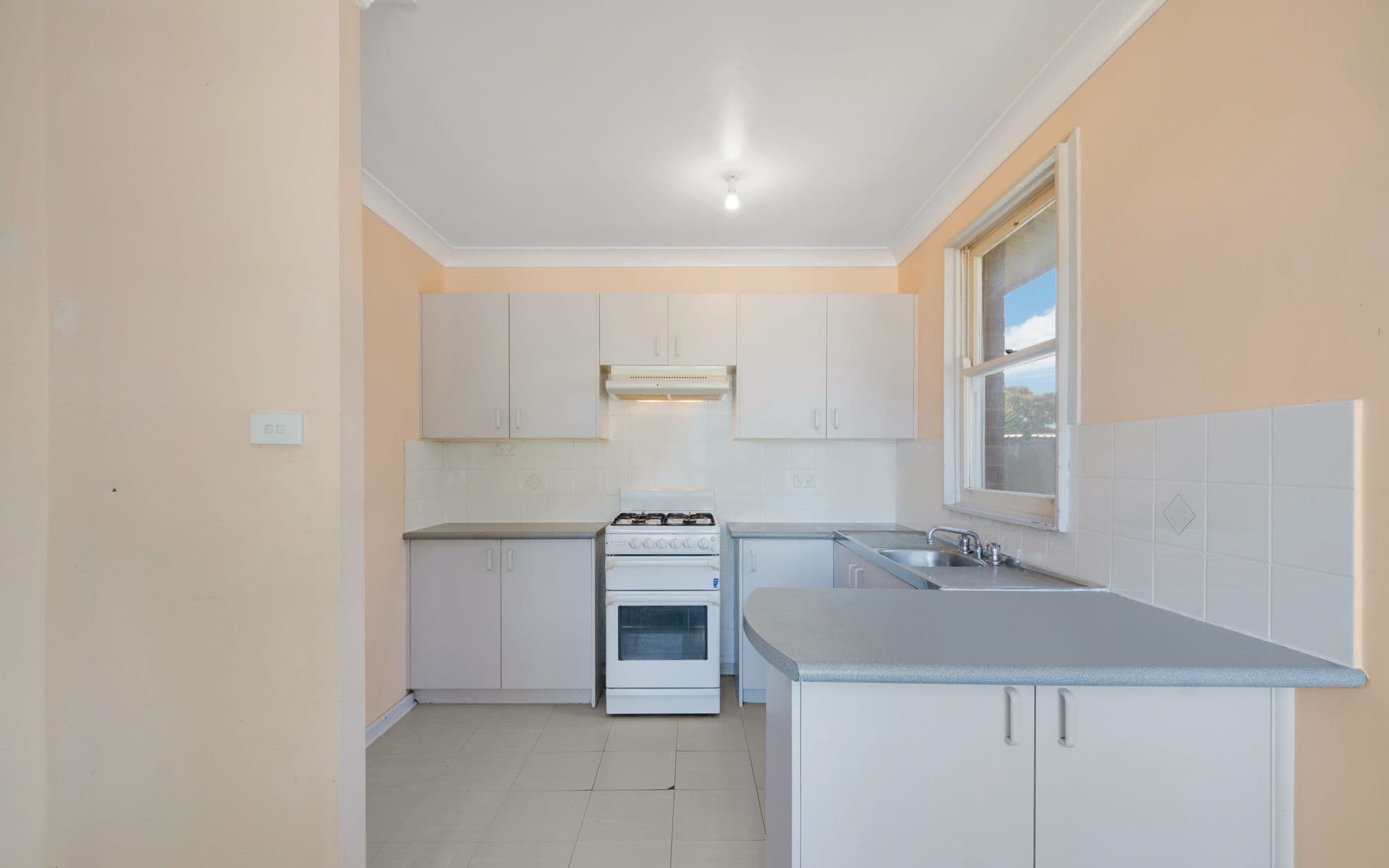 8 Haddon Rig Place, Airds NSW 2560, Airds - Thumbnail 2